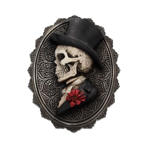 Handsome 22cm Skeletons Gifts Under £100